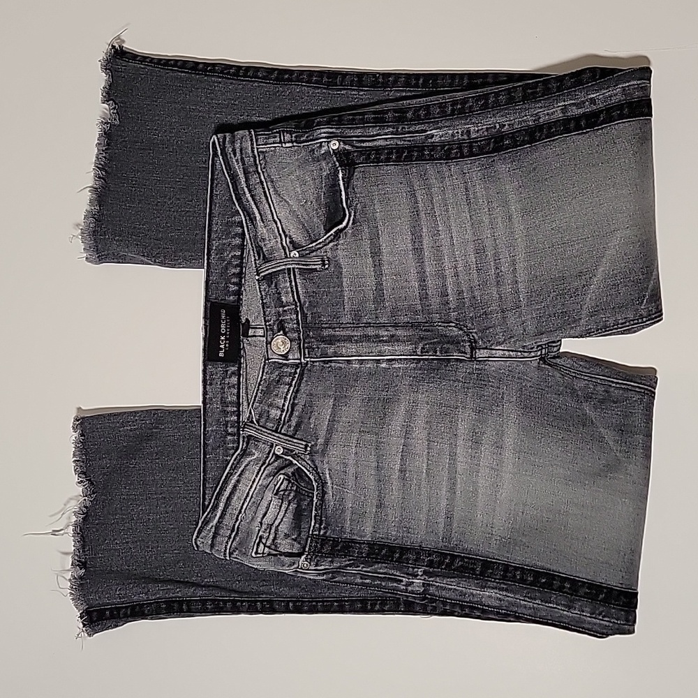 Black Orchid On The Move Jeans Pants Skinny Black Denim Cropped Raw Hem 28
